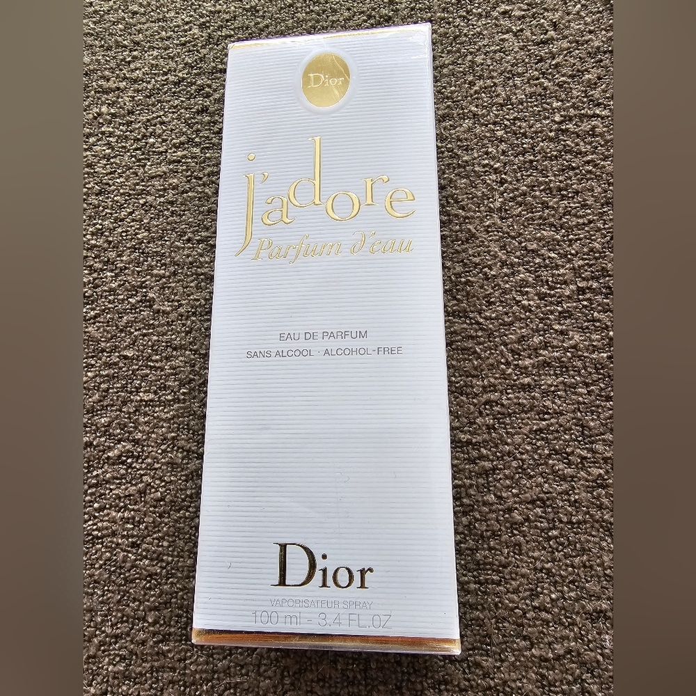 Dior J'adore Eau de Parfum. 100ml